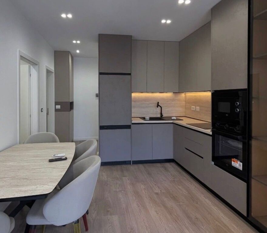 🏡 Apartament 2+1 për Qira – Zogu i Zi