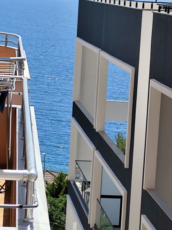 Apartment 2+1+1 SARANDA SALE shitet. 