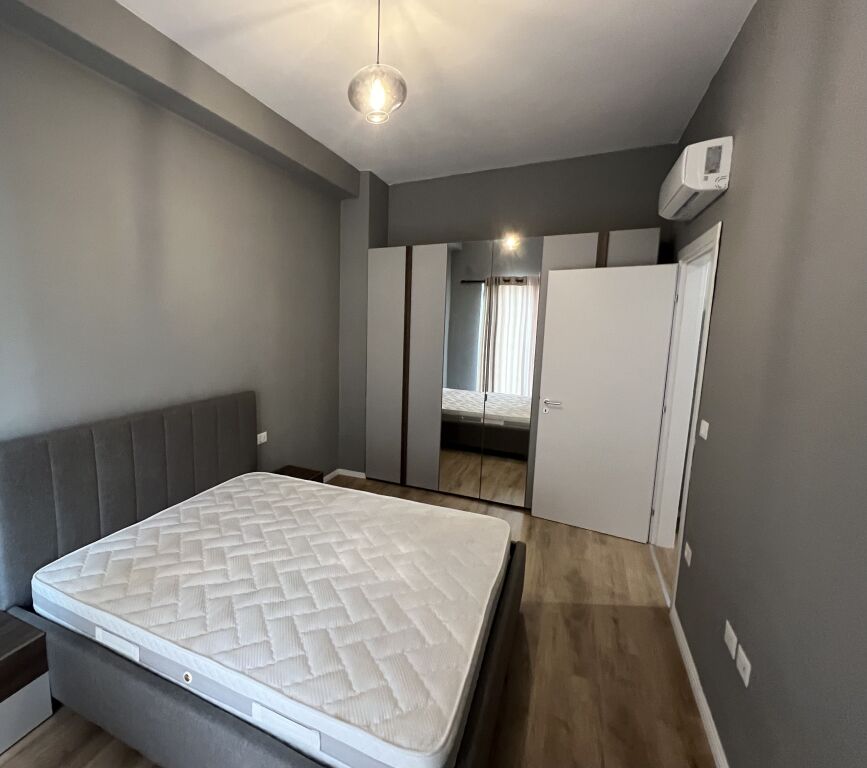 Apartament me qera 1+1 kompleksi Aura (afer Kupoles)