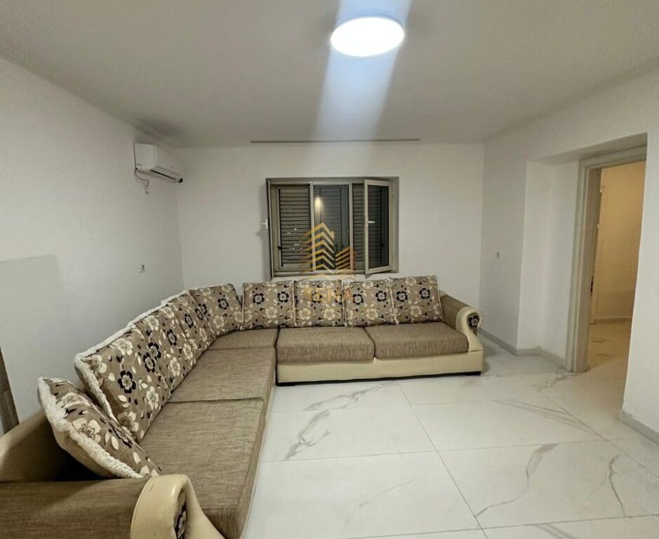 Qira, Apartament 1+1,Vasil Shanto, 45.000 Leke/muaj
