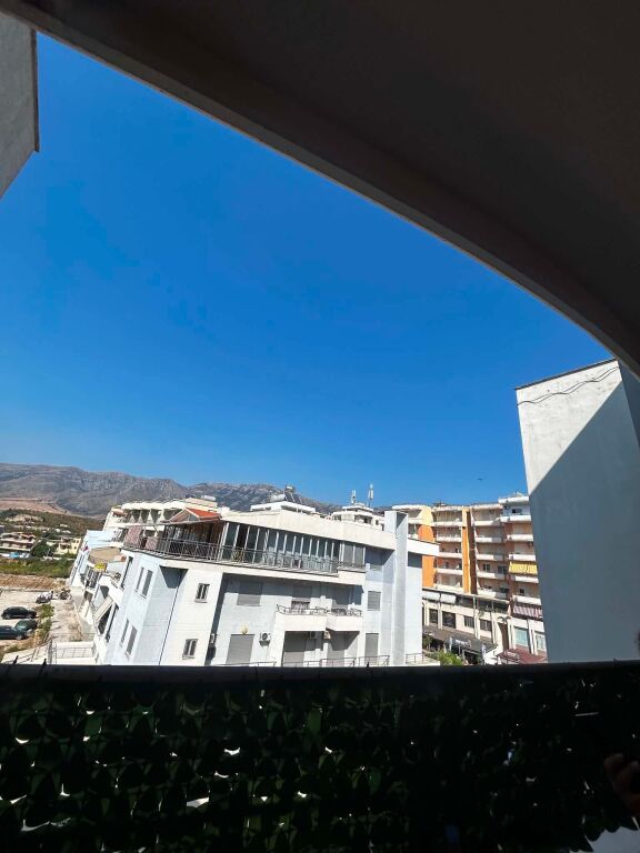 Modern 2+1+2 Apartment with Mountain View in Orikum – Fully Renovated (2024)