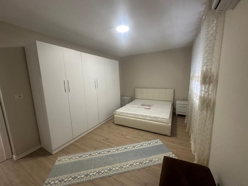 Apartament 3+1 Me Qera