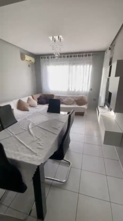 Appartamento 2+1 in affitto Viale Migjeni !