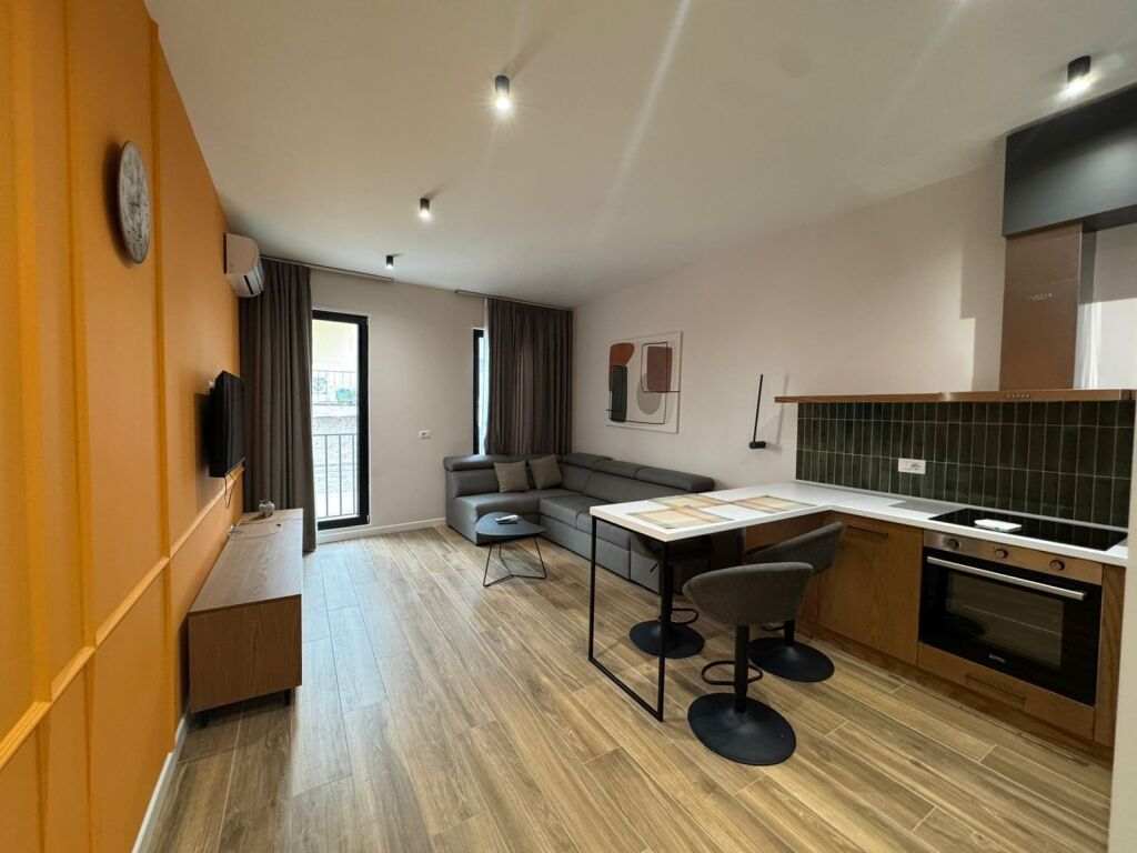 Apartment 1+1 for rent at Siri Kodra Tek Xhangolli !