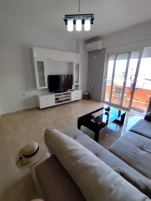 Apartment 2+1+1 SARANDA SALE shitet. 