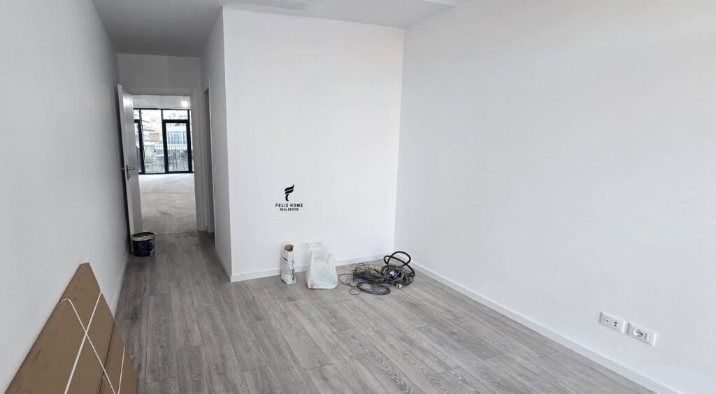 ZYRE ME QERA 87 M2 LAKE VIEW 150.000 LEKE FH-76503