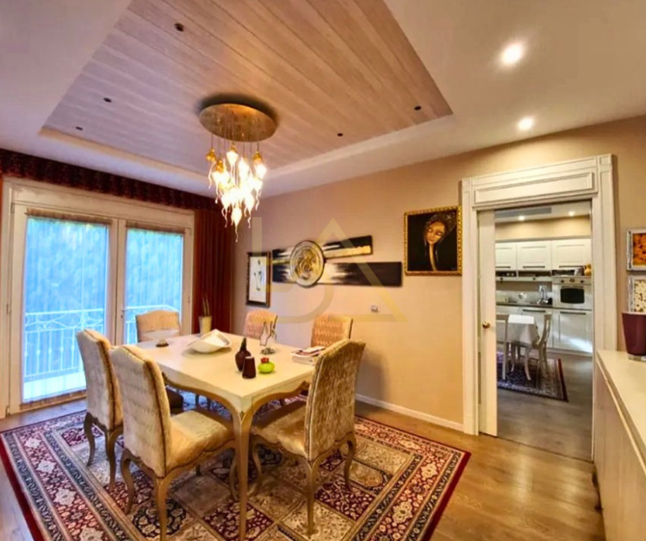 Affittasi Villa di Lusso – Mjull Bathore, TEG, Tirana