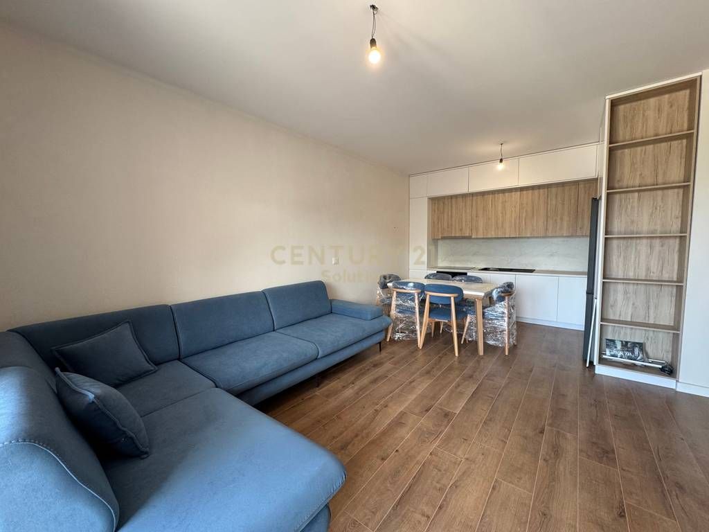 🏡 Shitet Apartament 2+1 + Parkim në Rezidencën Aura