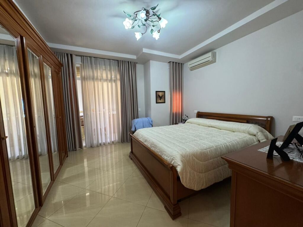 For sale, Apartment 3+1+2, Botanical Garden, Tirana. Empire69743