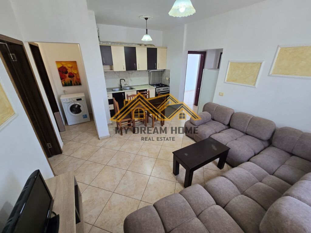 JEPET ME QERA APARTAMENT 2+1 NE LAGJIA 17 DURRES !