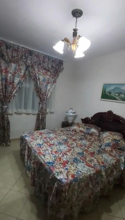 For rent 1+1 in Ali Dem, near Big Market, with a value of 400 Euro