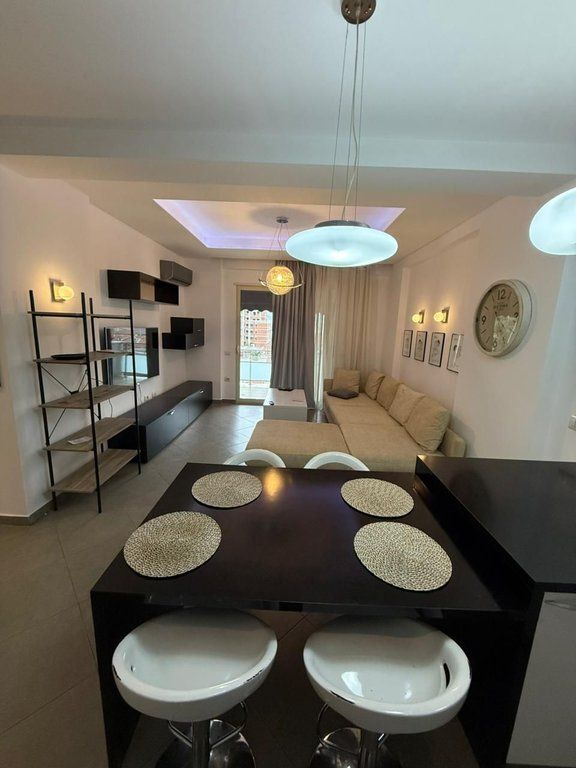 Appartamento 2+1 in affitto di fronte all'Ospedale Americano 3 .550 € /Mese