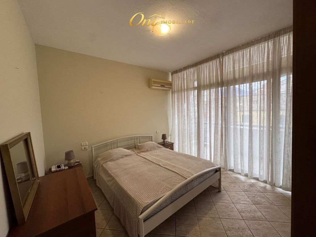 JEPET APARTAMENT ME QERA 1+1 RRUGA E ELBASANIT
