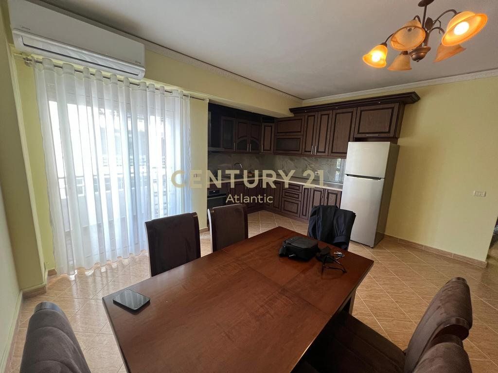 FOR RENT APARTMENT 2+1+ STORAGE IN PLAZH RROTA KUQE !