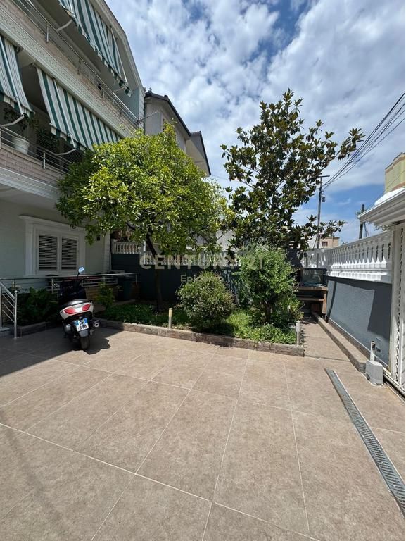 Apartment 2+1 for Rent on Siri Kodra Street !