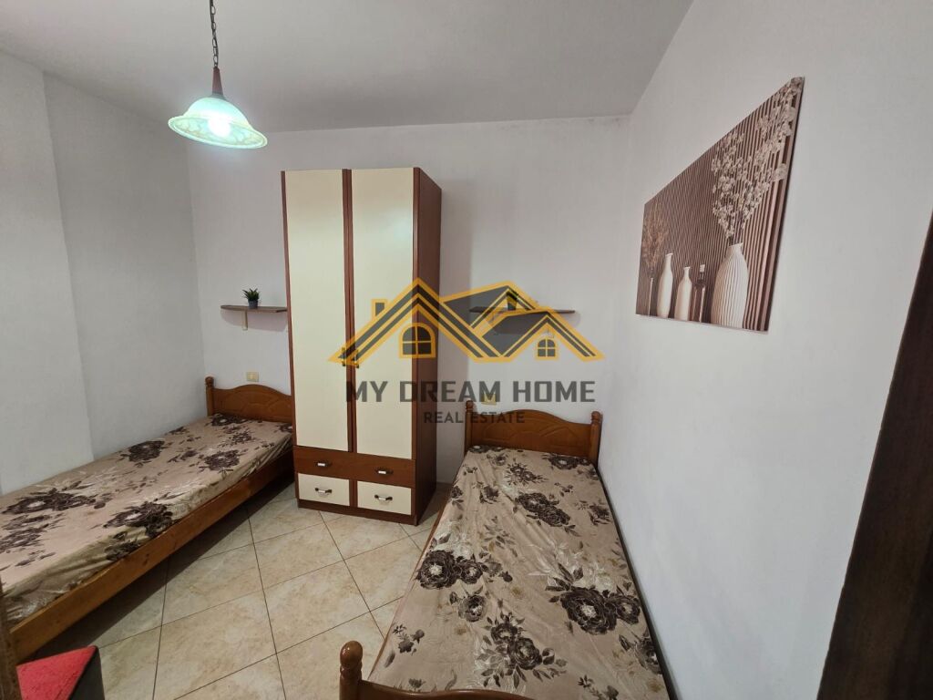 JEPET ME QERA APARTAMENT 2+1 NE LAGJIA 17 DURRES !