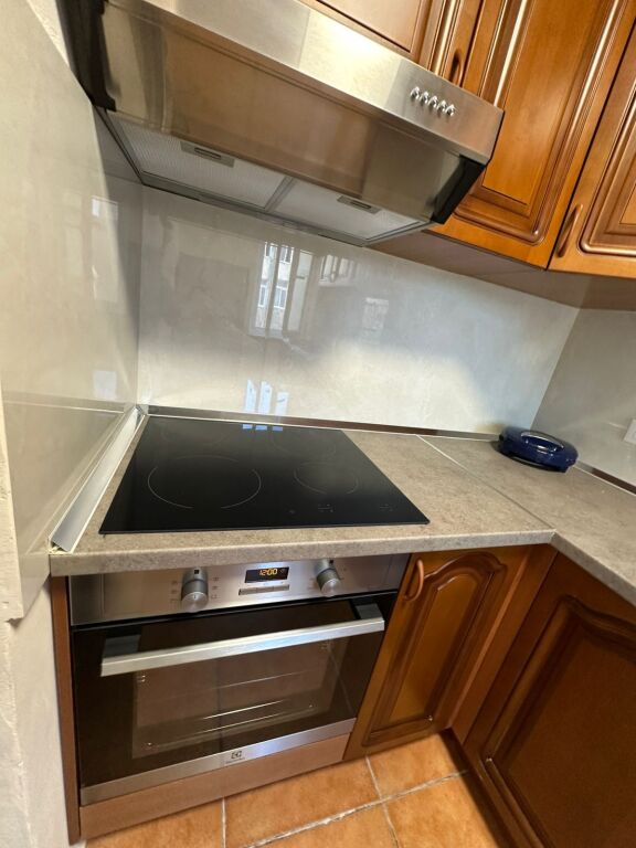 Apartament 2+1   me qira te Rruga e Elbasanit