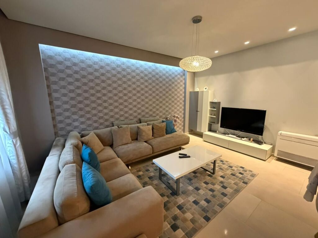 📣 SUPER RENT Apartment 2+1 With 2 Bathrooms And 2 Balconies 📍 Zogu i Zi, Near Ring Center ✨ 💶 Price 1,100 Euro Gross
