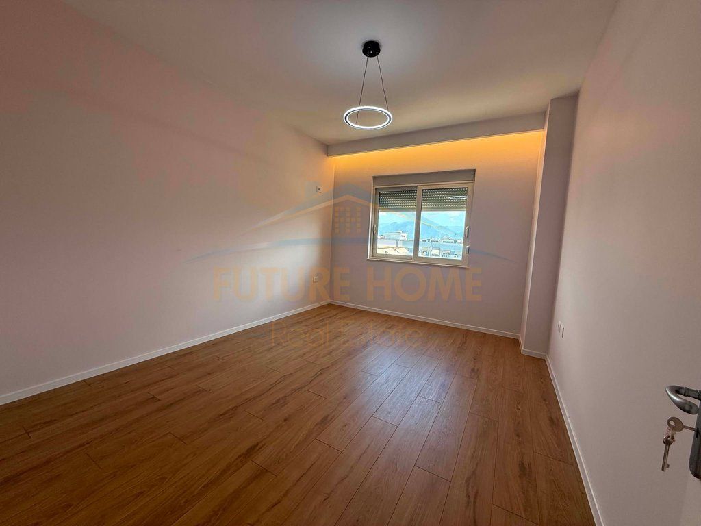 Apartament ne shitje 2+1+2, Unaza e Re