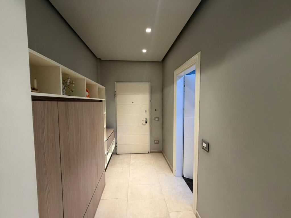📣 SUPER RENT Apartment 2+1 With 2 Bathrooms And 2 Balconies 📍 Zogu i Zi, Near Ring Center ✨ 💶 Price 1,100 Euro Gross