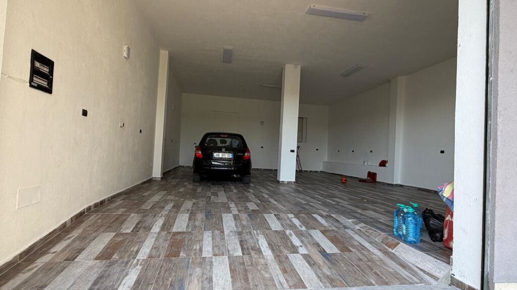 Rent | Magazinë | Kodra E. Priftit | 500 €/month