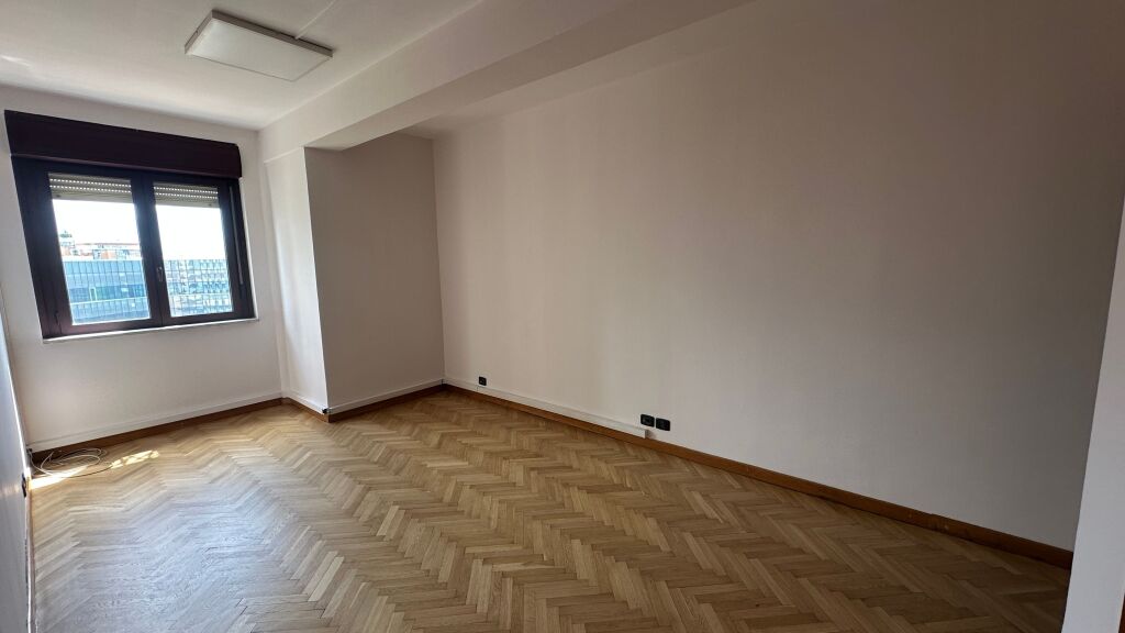 For rent in the center TR