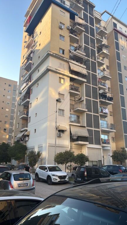 Zyre kati 5, 50 m² (1+1+ ballkon) 45,000 leke