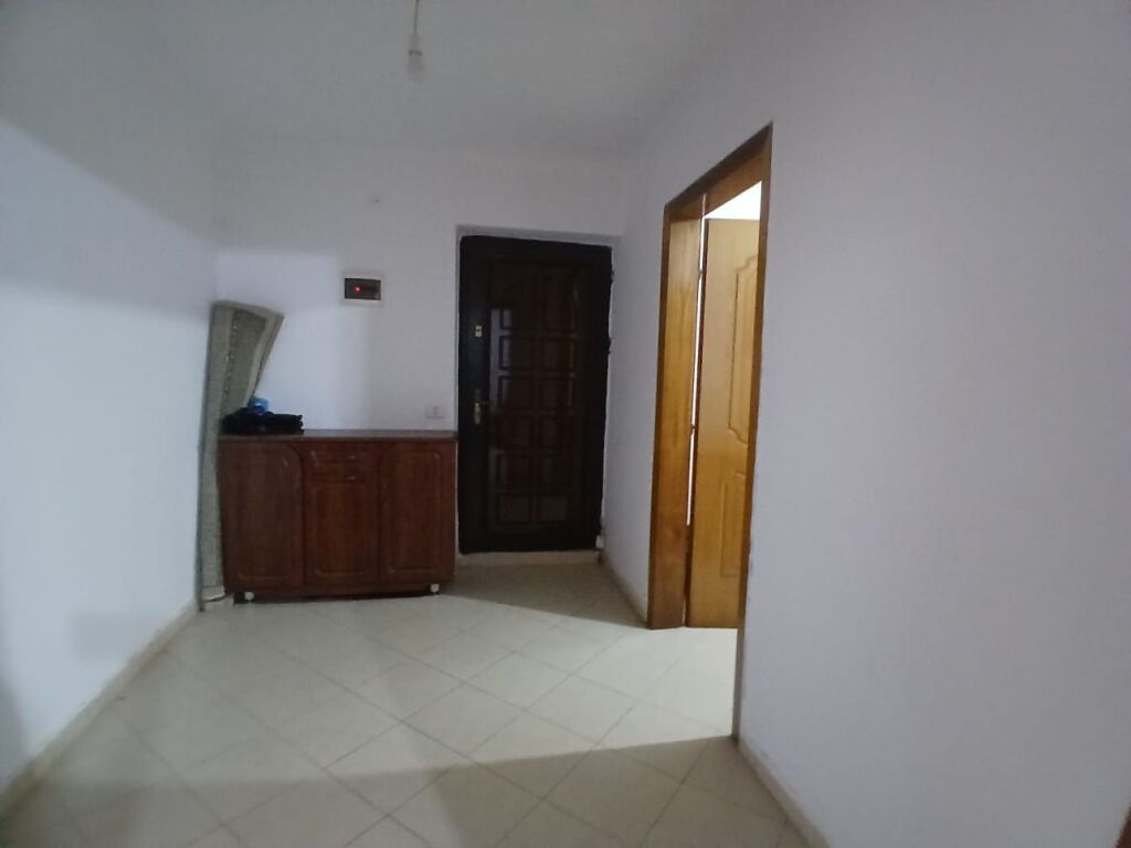 Apartament me qera 2+1 - 📍 Rruga Elbasanit, prane shkolles se Baletit