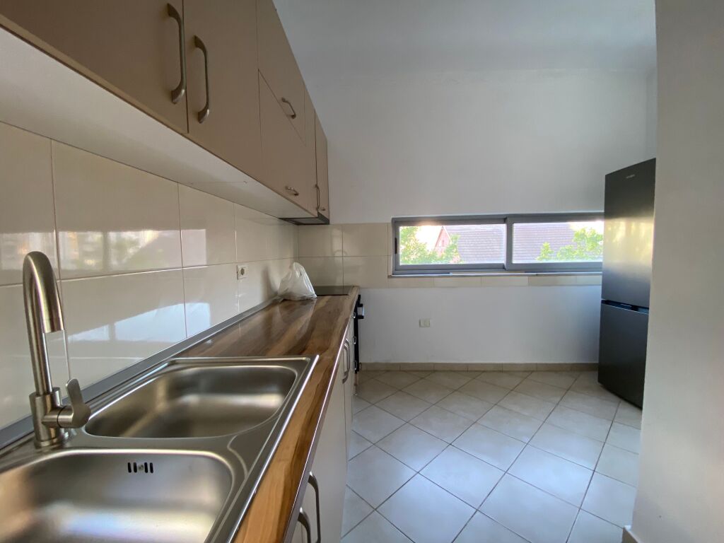 APARTAMENT 2+1 PER QIRA NE ASTIR !