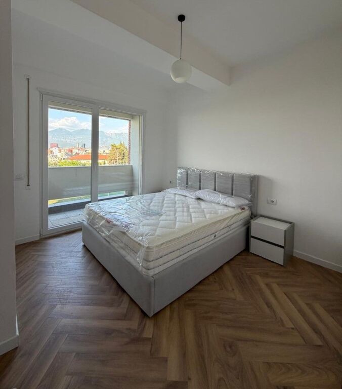 🏡 Jepet me Qira Apartament 1+1 + Post Parkimi tek Golden Park