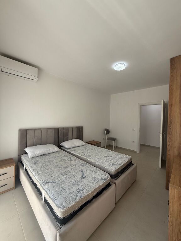 Jepet me qera apartament 2+1+2