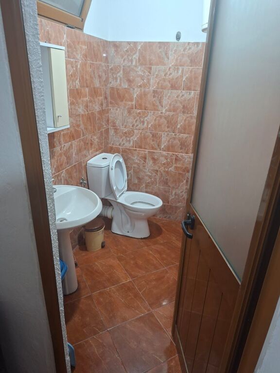 Apartament me qera 1+1 - 📍Astir ,prane Vila L 330 MIJE LEKE
