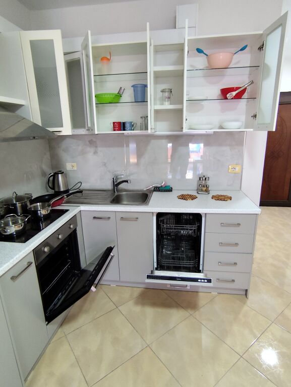 2+1+1 Apartment SARANDA for SALE (nr 2)