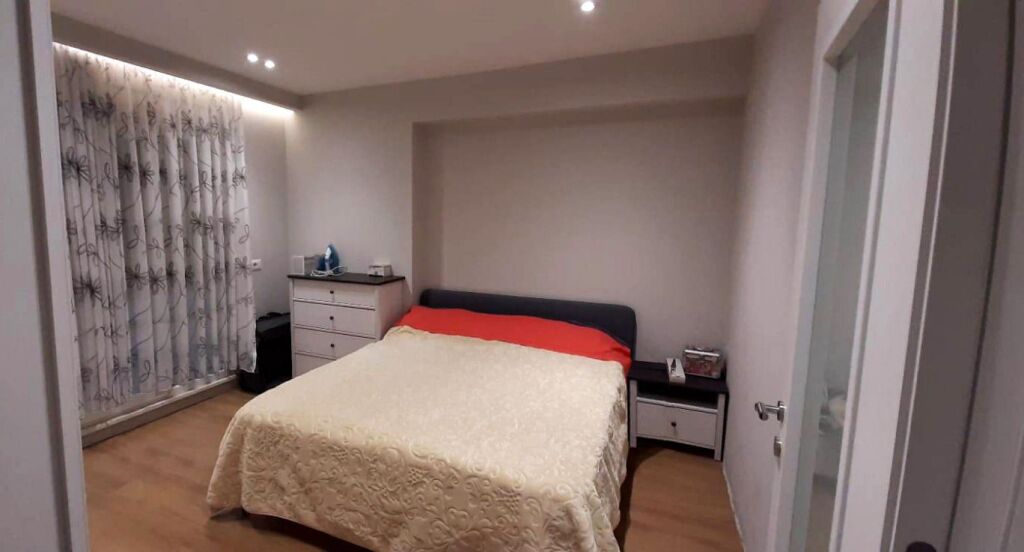 Apartament me Qira - Kati 4, Vendndodhja në qendër të qytetit
