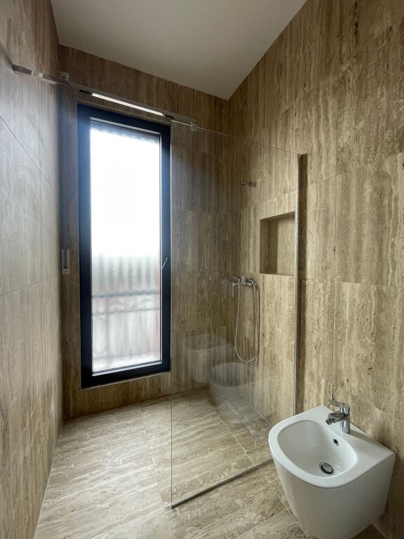 🏠 JEPET ME QIRA Apartament 2+1+2 📍 Kompleksi Delijorgji