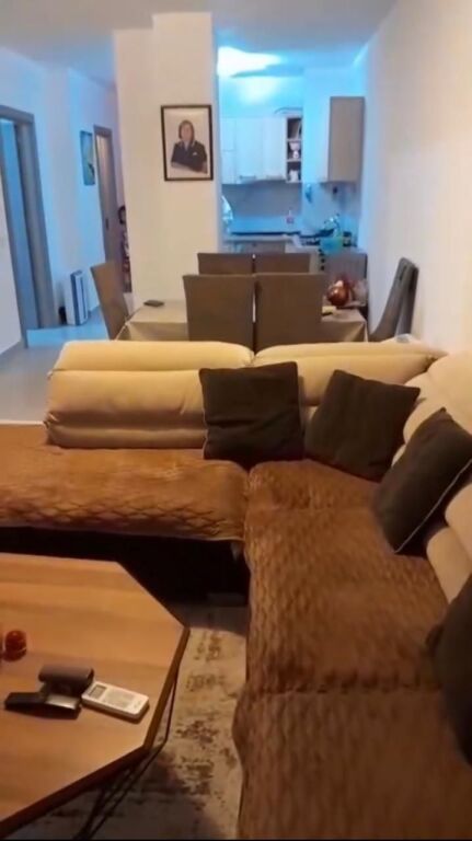 Rent | Apartament 2 + 1 | Rruga 5 Maji | 500 €/month