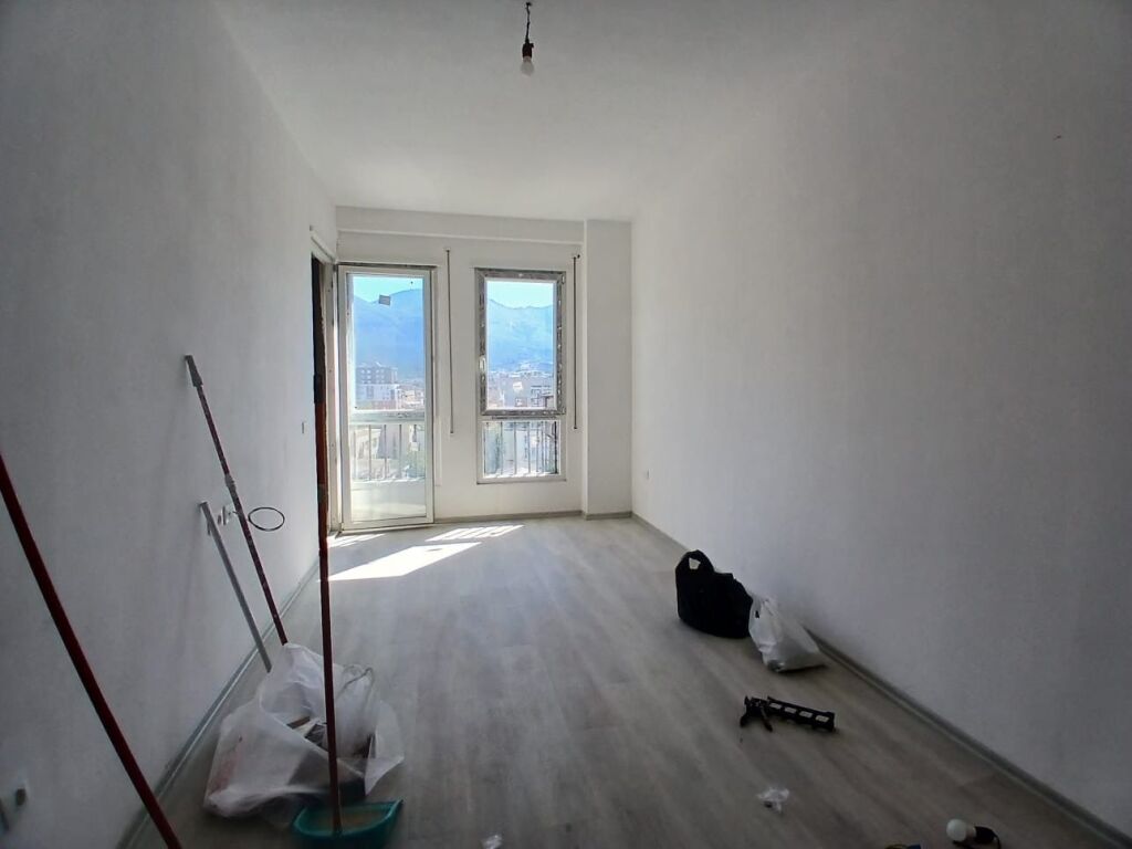 Apartment 1+1+1 Balcony for Rent