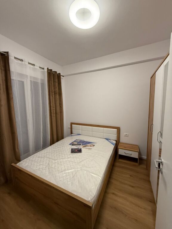 Jepet me qira apartament 1+1