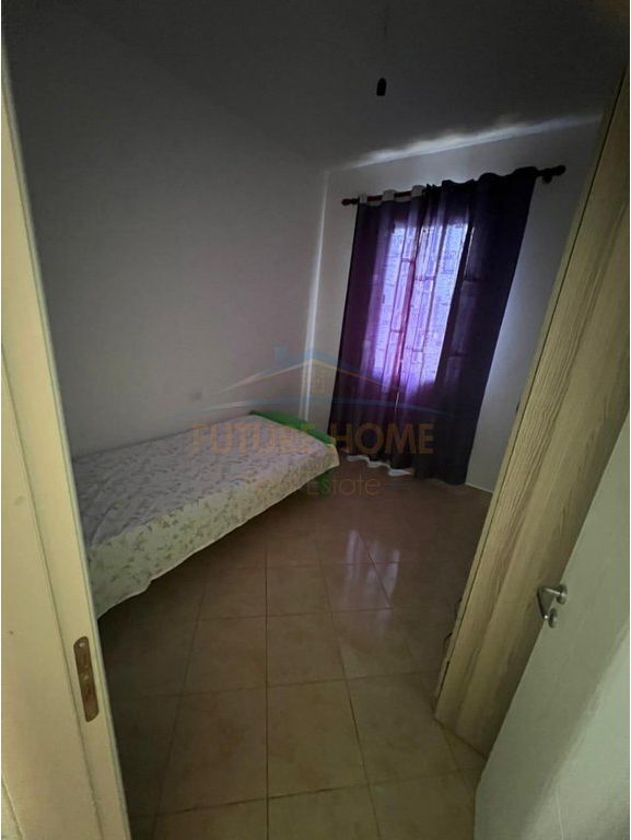 Shitet, Apartament 2+1, Kompleksi Tom Doshi, Shkozë.