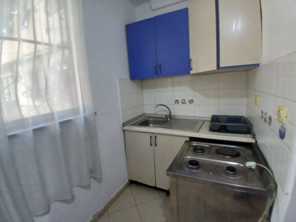 Jepet Me Qera Apartament 2+1+1 Ballkon