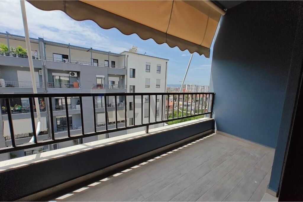 APARTAMENT 2+1+2, KINOSTUDIO