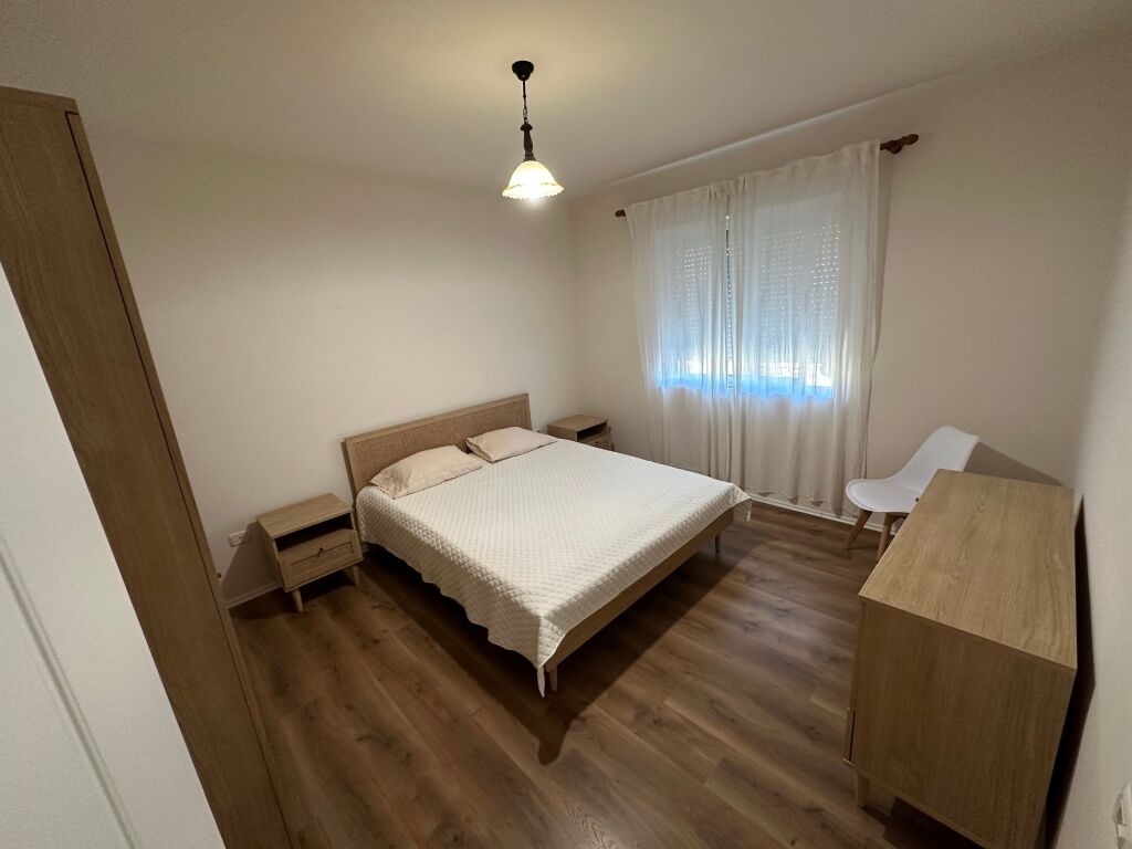 Apartament 1+1 me qera prane Shkolles se Baletit