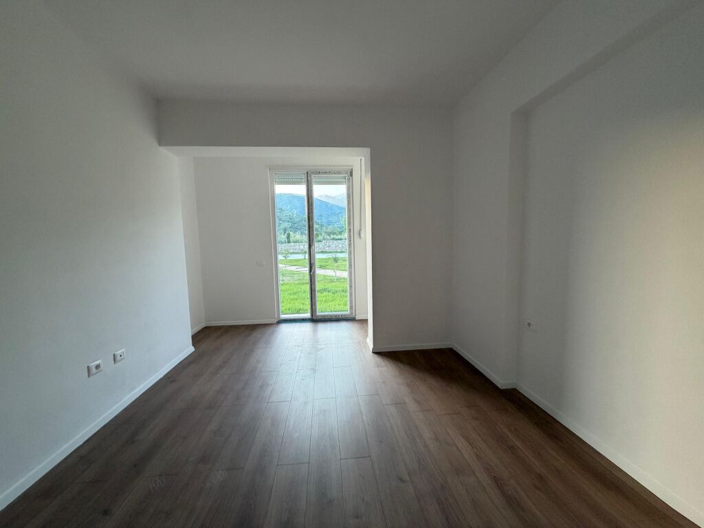 For sale: 1+1 Himarë 📍 - Area: 46 m² &amp; 100 m² Yard 🟢 Finishing plaster &amp; Insulation system in progress (5 min from the sea) 🌊