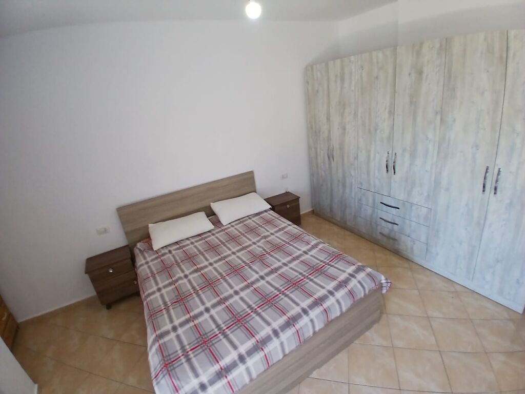 Apartament me qera 2+1 - 📍 Yzberisht, prane bar UNIK 450 mije leke