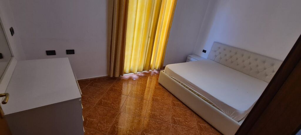 Rent | Apartament 1 + 1 | Vila Goldi | 500 €/month