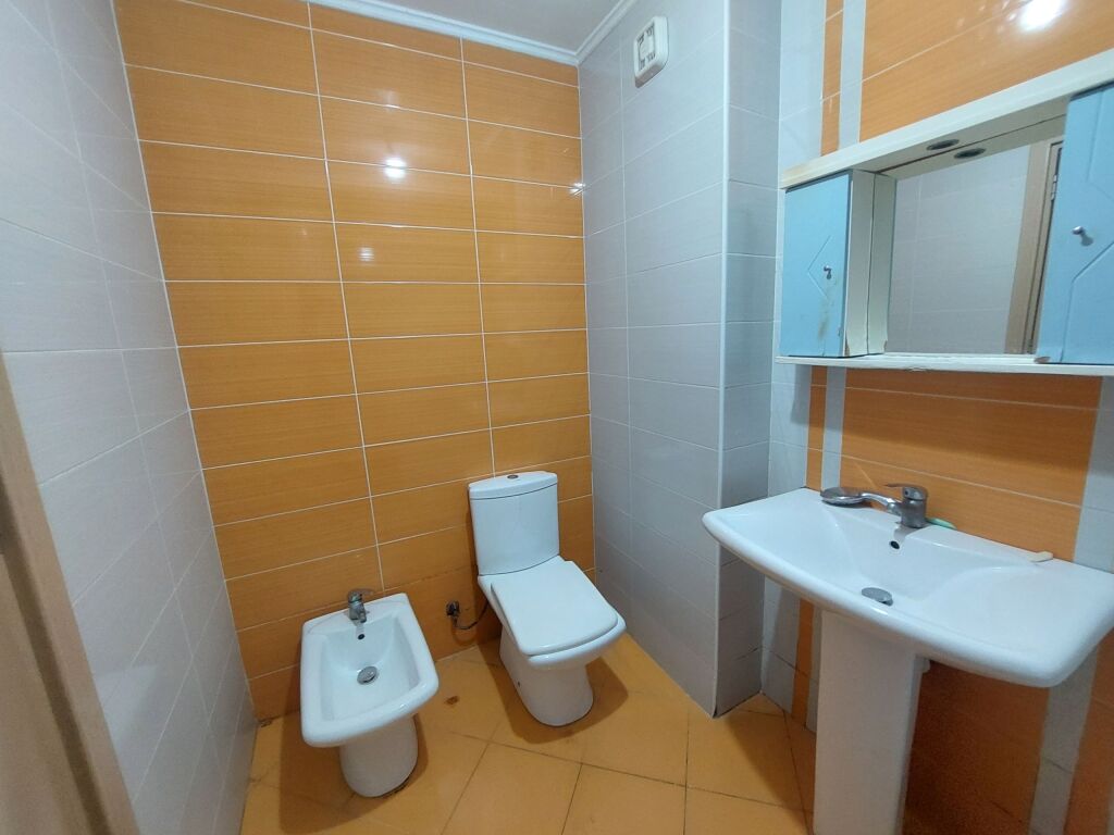 Qera | Apartament 2 + 1 | Rruga 5 Maji | 500 €/muaj
