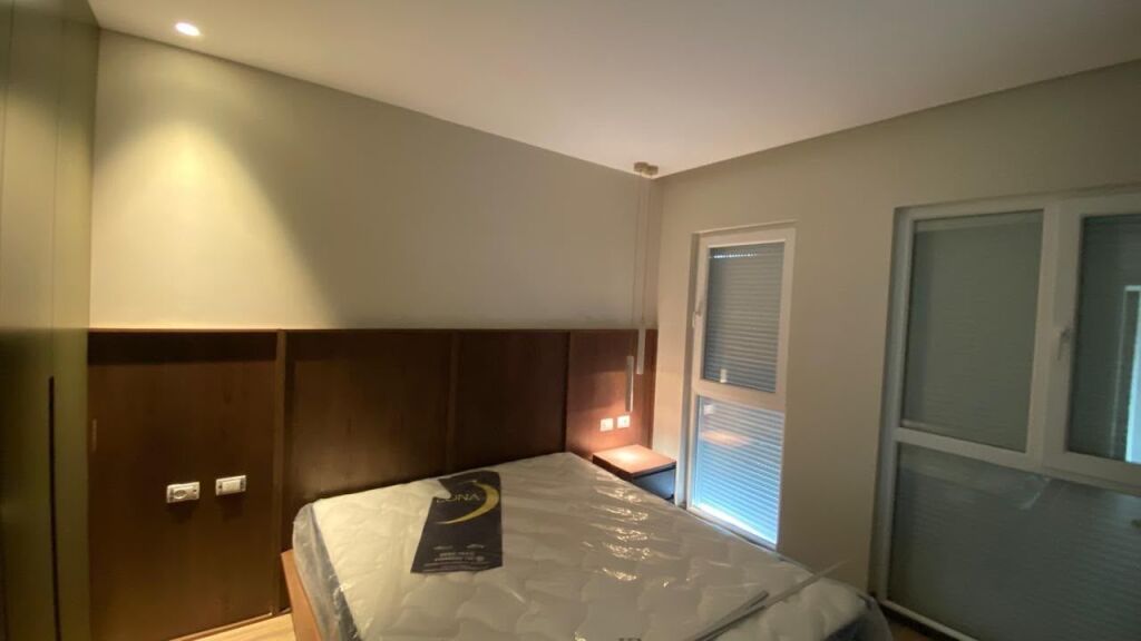 Jepet me qira 2+1+1 te Univers City Qtu 550€