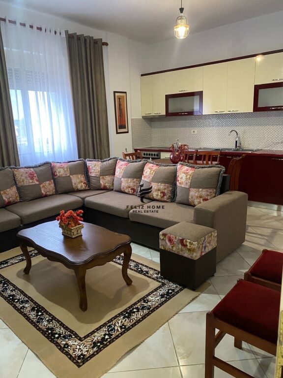 APARTAMENT ME QERA 1+1 LAPRAKE 40.000 LEKE FH-76768