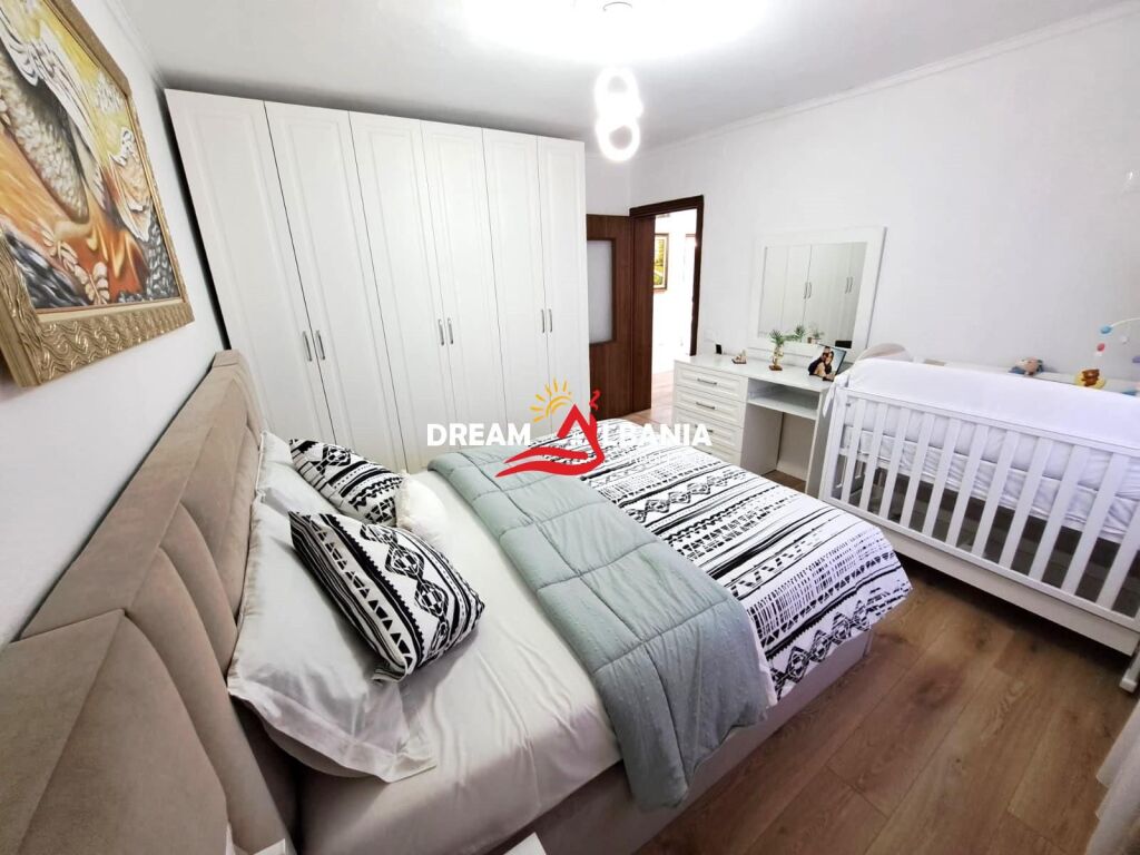 2+1 apartment for sale in Laprake near KMY in Tirana