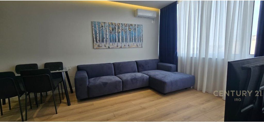 Apartment 1+1 Myslym Shyri for sale